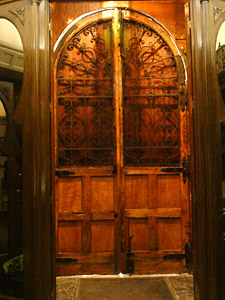 puerta restaurada interior